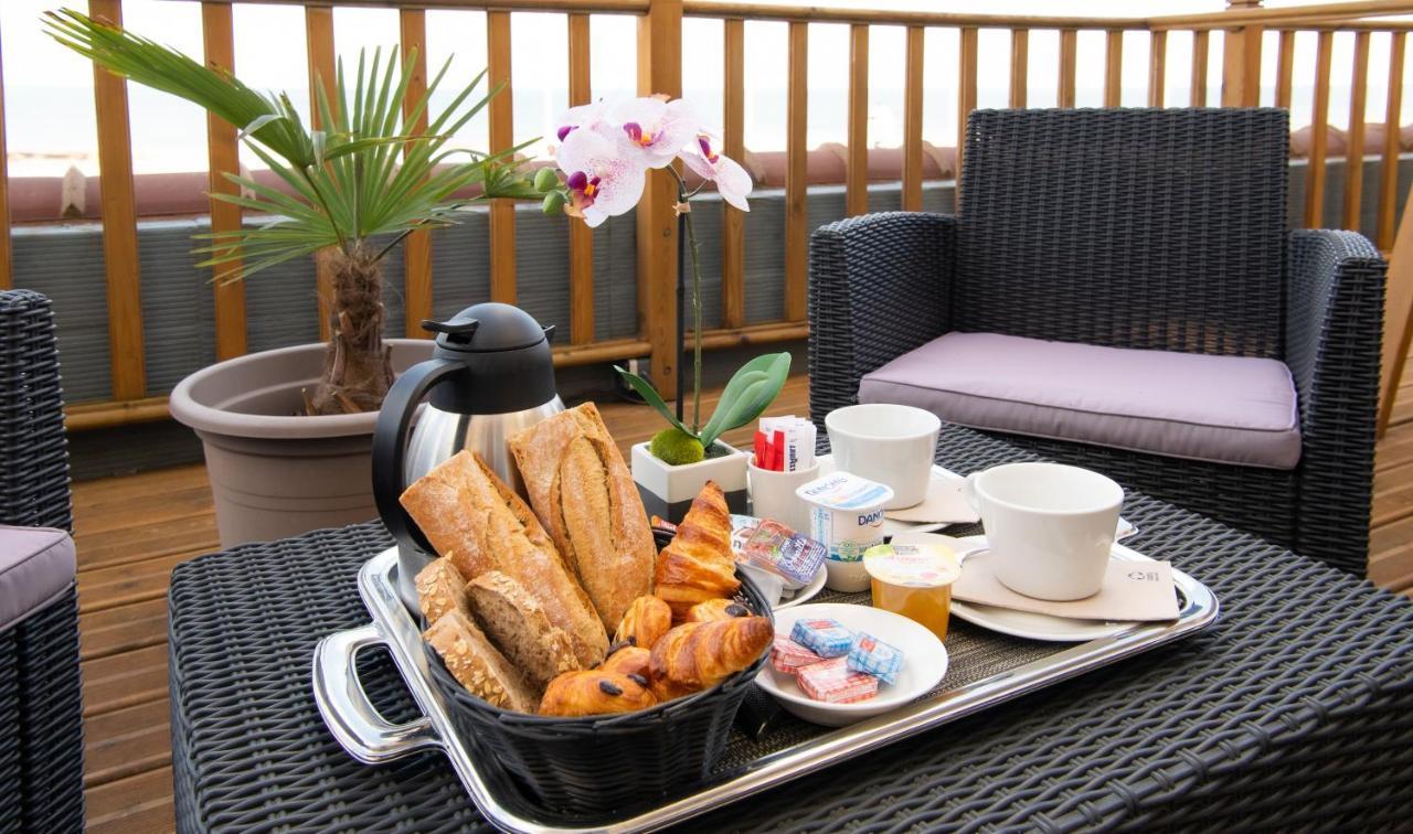 Saint Aubin Logis Hotel & Restaurant エクステリア 写真