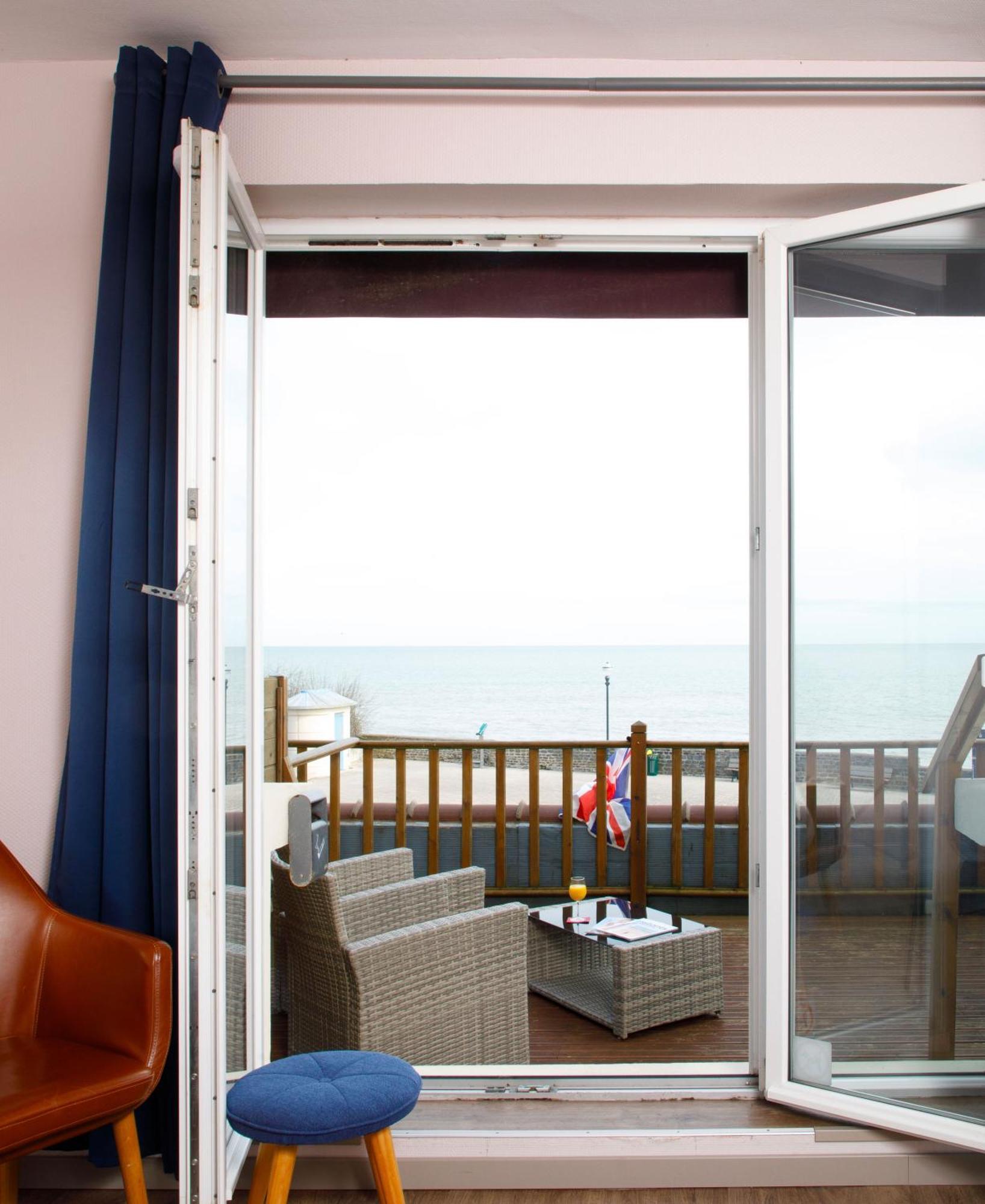 Saint Aubin Logis Hotel & Restaurant エクステリア 写真