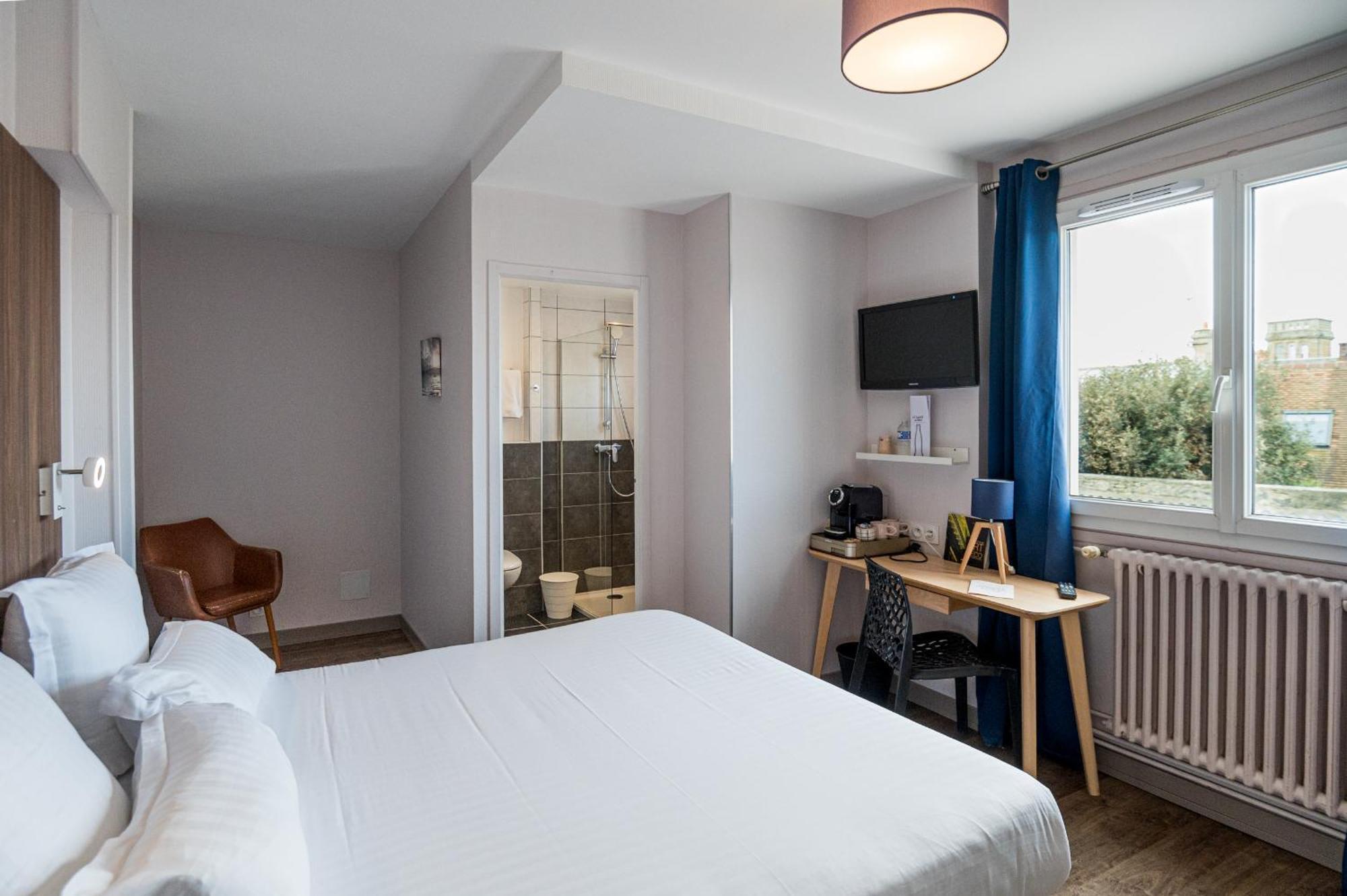 Saint Aubin Logis Hotel & Restaurant エクステリア 写真