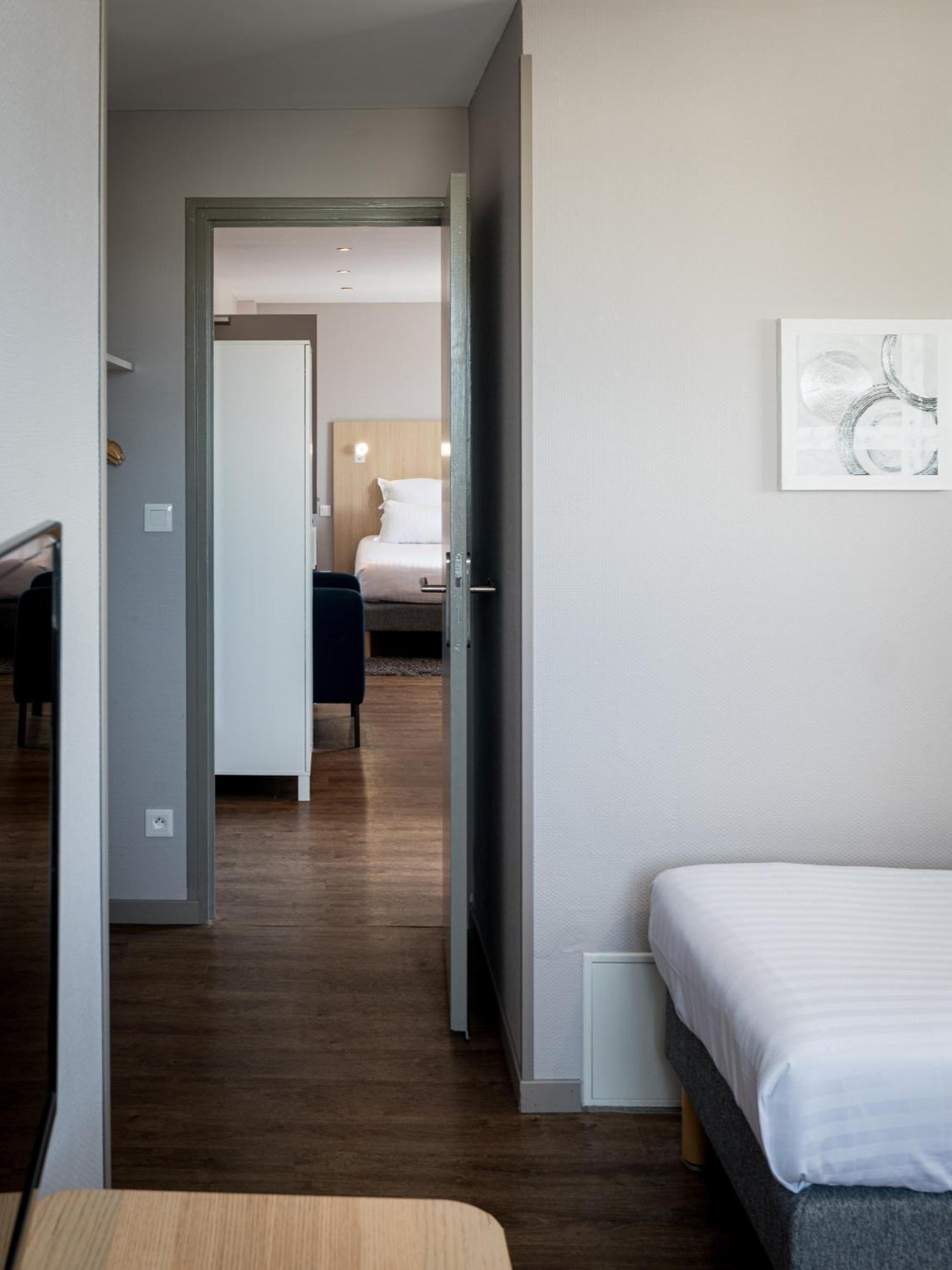 Saint Aubin Logis Hotel & Restaurant エクステリア 写真