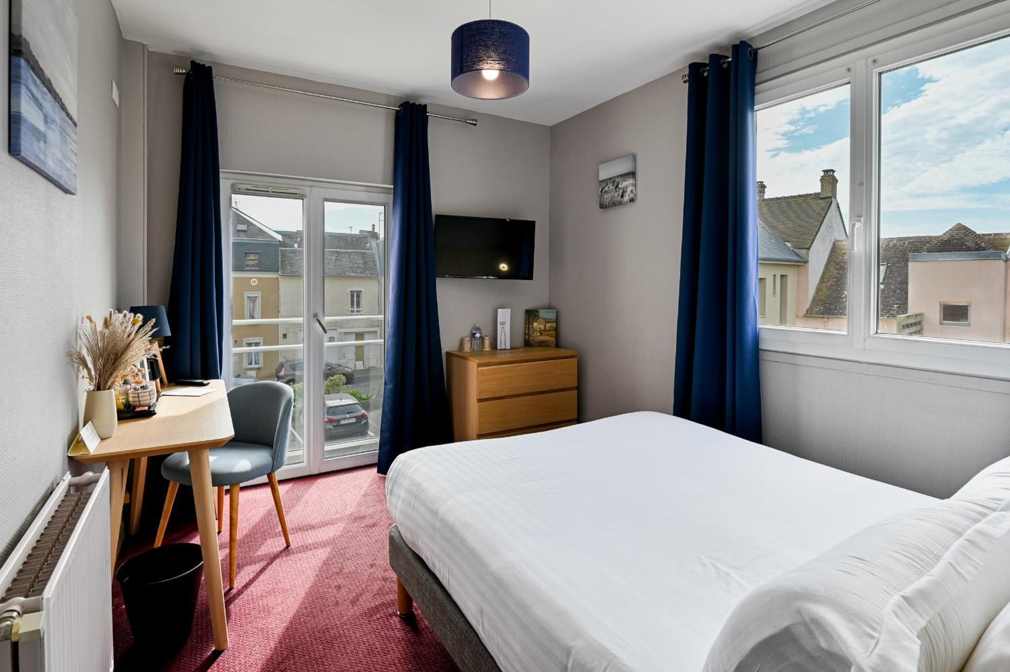 Saint Aubin Logis Hotel & Restaurant エクステリア 写真