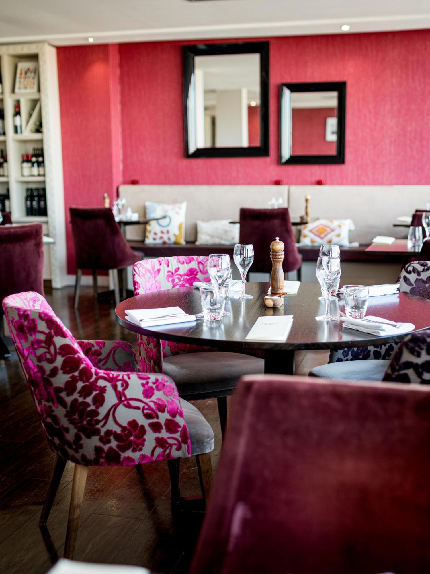 Saint Aubin Logis Hotel & Restaurant エクステリア 写真